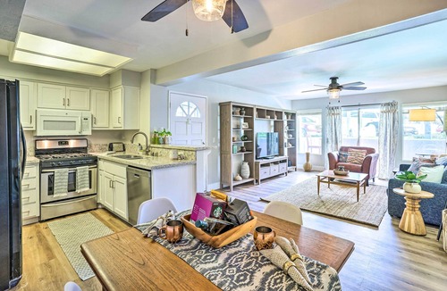 Capistrano Beach Condo | Dana Point home - walking distance to Doheny Beach!