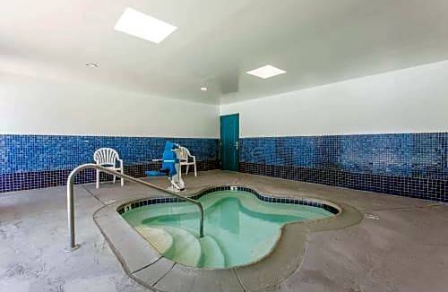 El Cajon Hotel | Days Inn by Wyndham San Diego-East/El Cajon