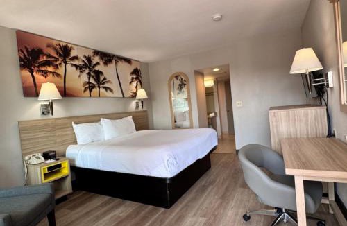 Southwest Anaheim Hotel | Days Inn by Wyndham Anaheim Near the Park