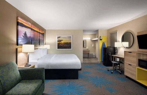 Klamath Falls Hotel | Days Inn by Wyndham Klamath Falls