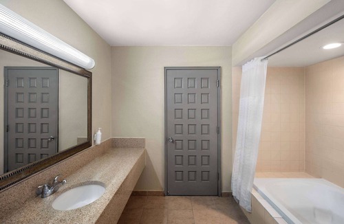Klamath Falls Hotel | Days Inn by Wyndham Klamath Falls