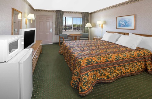 Oroville Hotel | Days Inn by Wyndham Oroville