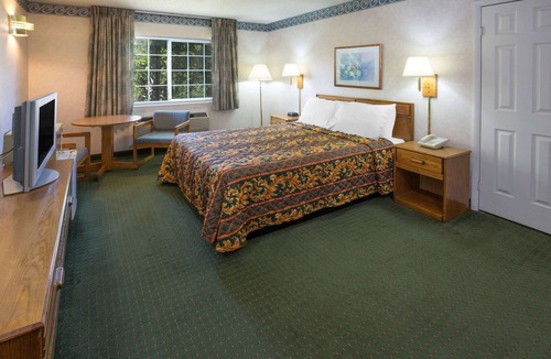 Oroville Hotel | Days Inn by Wyndham Oroville