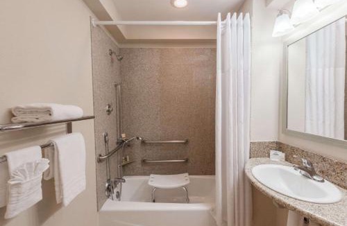 Santa Maria Hotel | Days Inn by Wyndham Santa Maria