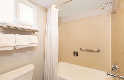 Ukiah Hotel | Days Inn by Wyndham Ukiah