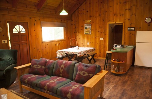 Guerneville Cabin | De's Cottage on the River, A Quiet Getaway from the Everyday World