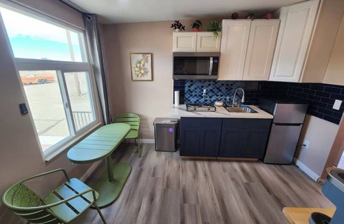 Mojave Desert House | Death Valley Whispering Stars
