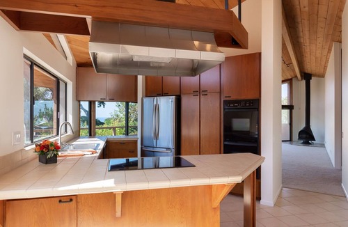 Del Mar House | Del Mar Home Steps to the Beach -10th Street-Monthly Rental