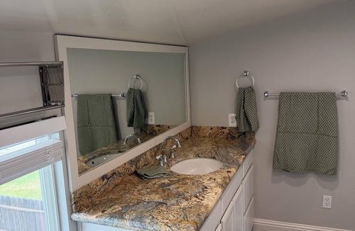 Modesto Apartment | Delightful studio with AC in the heart of Modesto