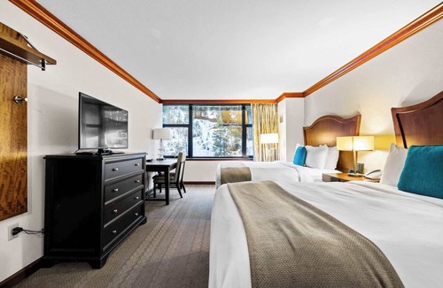 Olympic Valley Resort | Deluxe Forest View Studio-No Resort Fees for July
