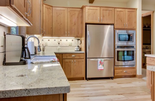 Tahoma House | Deluxe West Shore home w/Beautiful Deck - .5 Mile to Beach & 2.5 Miles to Ski