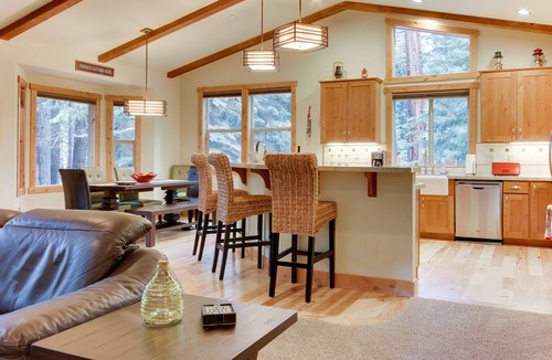 Tahoma House | Deluxe West Shore home w/Beautiful Deck - .5 Mile to Beach & 2.5 Miles to Ski