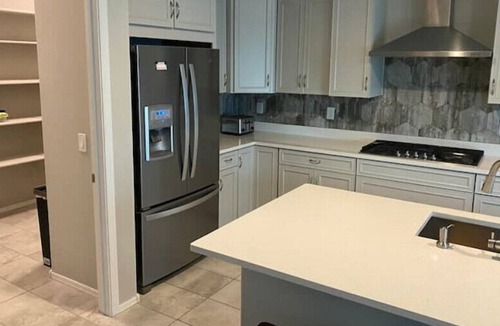Florence House | 🌵🌟Desert Getaway! Relaxing 4 Bedroom 2.5 Bath Home
