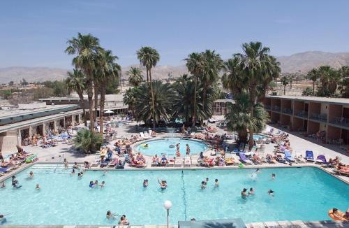 Desert Hot Springs Hotel | Desert Hot Springs Spa Hotel