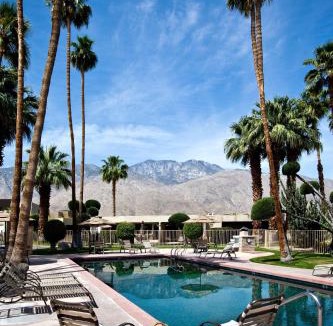 Araby Commons Resort | Desert Isle of Palm Springs