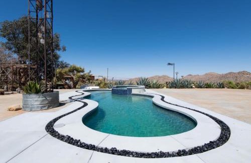 Joshua Tree Highlands House | Desert Lily - Room 1 with shared pool access