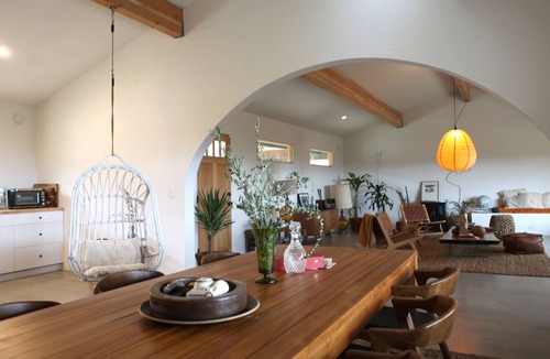 Morongo Valley House | Desert meets Mediterranean experience