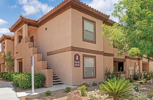 Las Vegas Condo | Desert Retreat Resort 1br suite Saturday check-in