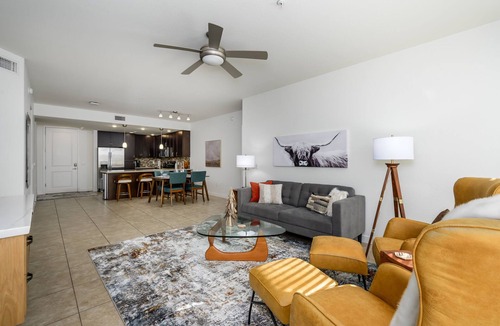 Desert Ridge Condo | Desert Ridge Toscana luxe condo living