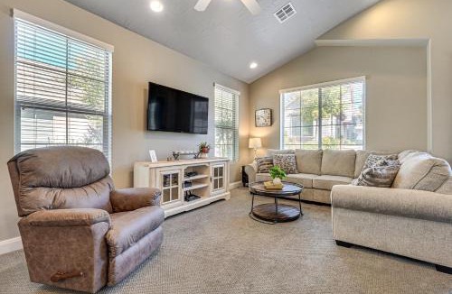 Sienna Hills House | Desert Rose Townhome: 35 Mi to Zion & State Parks
