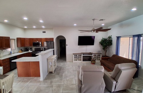 Desert Foothills House | Desert Sunshine Lagoon, Beautiful 2 bed 2 bath house with pool and amazing patio