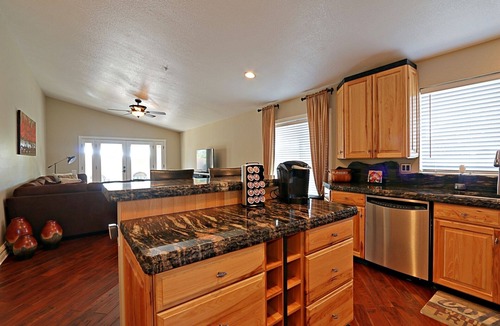 Los Portones House | Desert Tranquility - 2 bed & 2 bath gated community close to Mayo Clinic.