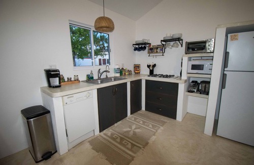 Pescadero Cottage | Designer Beach Casita