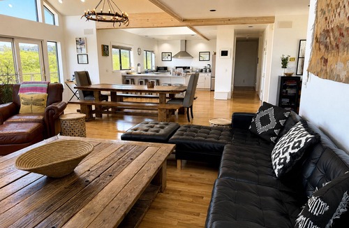 Dillon Beach House | Dillon Beach 5-Star! Near Beach, Hot Tub~Game Room Dog-OK Northern Lights