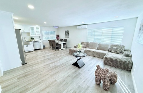 Upland Apartment | Discounted Large Upland 2 Master Bedrooms - Close To Airport, Convention Center