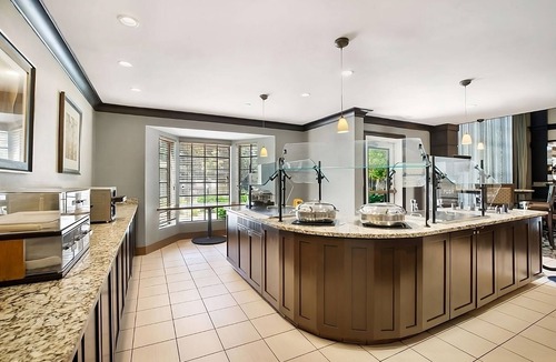 Carmel Mountain Ranch Hotel | Discover San Diego: Comfortable Suites w/Pool, Breakfast & Pet-Friendly Stay!