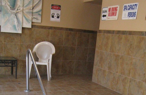 Midvale Hotel | Discovery Inn