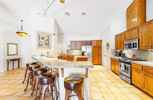 Cathedral City House | Dog-friendly home with private pool & spa, outdoor kitchen area