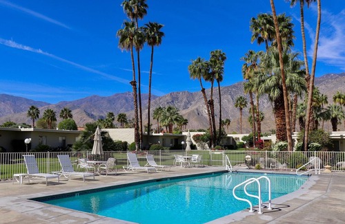 Araby Commons Apartment | Dog Friendly Mid-Century Villa at The Coco Cabana with Pool, Spa & Tennis Courts