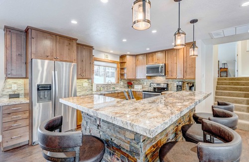 Incline Village House | Dog-friendly modern abode with large yard, fireplace, cable & washer&dryer