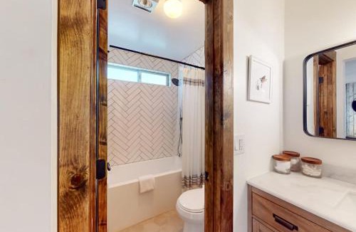 Tahoe Village House | Dog-friendly mountain retreat with private hot tub fireplace & views sleeps 8
