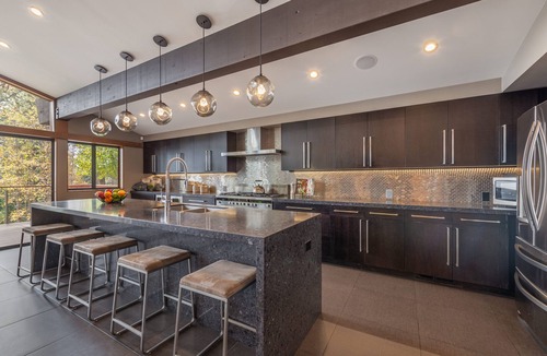 Lake Forest House | Dollar Point Modern Luxury - Hot Tub, Lake View, Luxury, Close to Beach