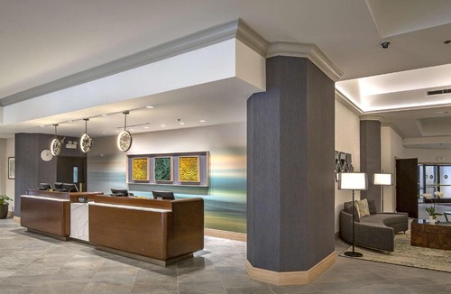 Modesto Hotel | DoubleTree by Hilton Modesto