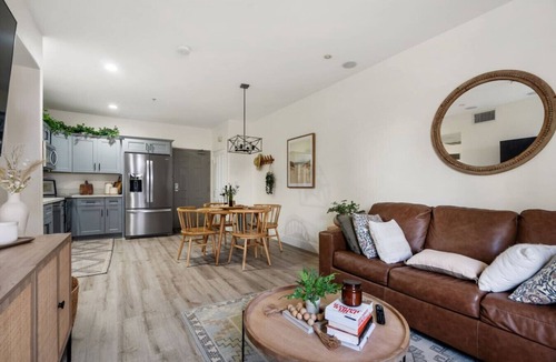 Downtown San Diego House | *Down Town Condo with Gym, Pool, BBQ, Jacuzzi*