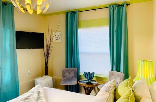 Cortez Hill House | DOWNTOWN Clean & Comfortable Private Room