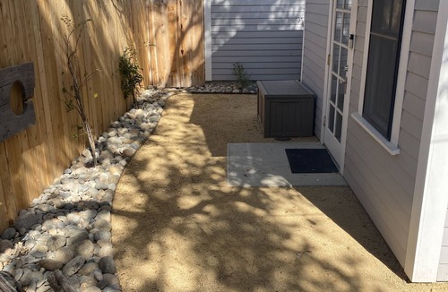 Paso Robles Cottage | Downtown Cozy Cottage, two blocks from downtown and new!