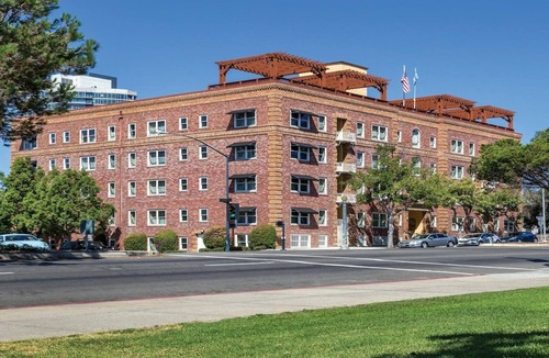 East Village Resort | Downtown San Diego 1BR Hotel at WorldMark Balboa Park – Walk to Gaslamp