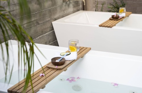 Calistoga Hotel | Dr. Wilkinson's Backyard Resort and Mineral Springs, a Member of Design Hotels