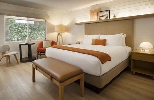 Calistoga Hotel | Dr. Wilkinson's Backyard Resort and Mineral Springs, a Member of Design Hotels