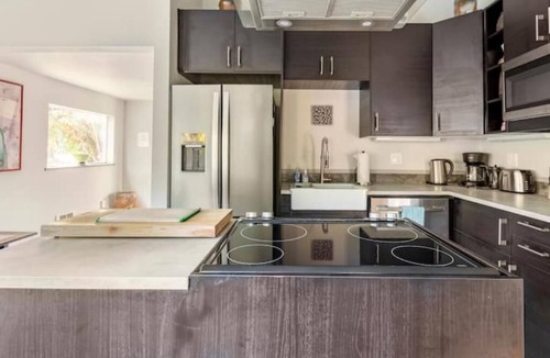 Yachats House | Earthworks Art House, Forest Retreat Near Ocean Trails