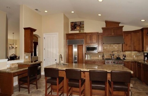 San Luis Obispo House | East Avila Beach! LARGE, LUXURIOUS & WELL EQUIPPED IN FABULOUS LOCATION