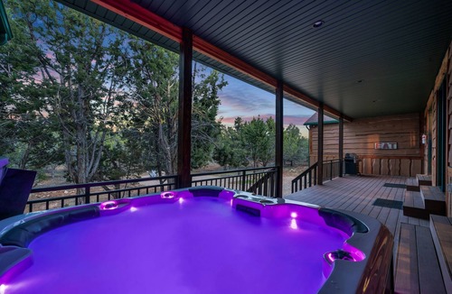 Zion National Park East Entrance House | East Zion Trails Retreat: Your Gateway to Zion