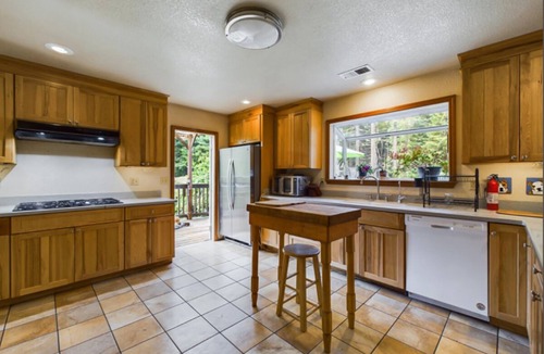 Myers Flat House | Eel River house
