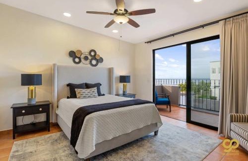 El Centenario House | El Centenario Fully-equipped Home Steps to Beach