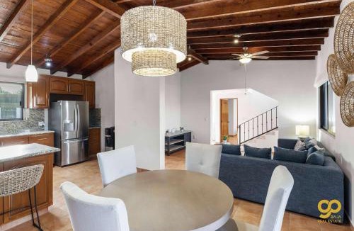 El Centenario House | El Centenario Fully-equipped Home Steps to Beach