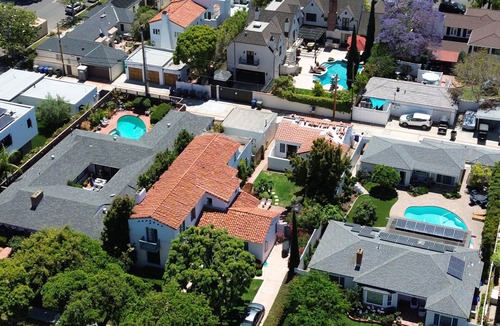 Coronado House | Elegant Garden Apartment